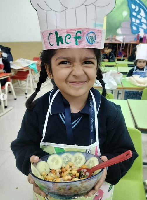 Fireless Cooking in Junior Wing